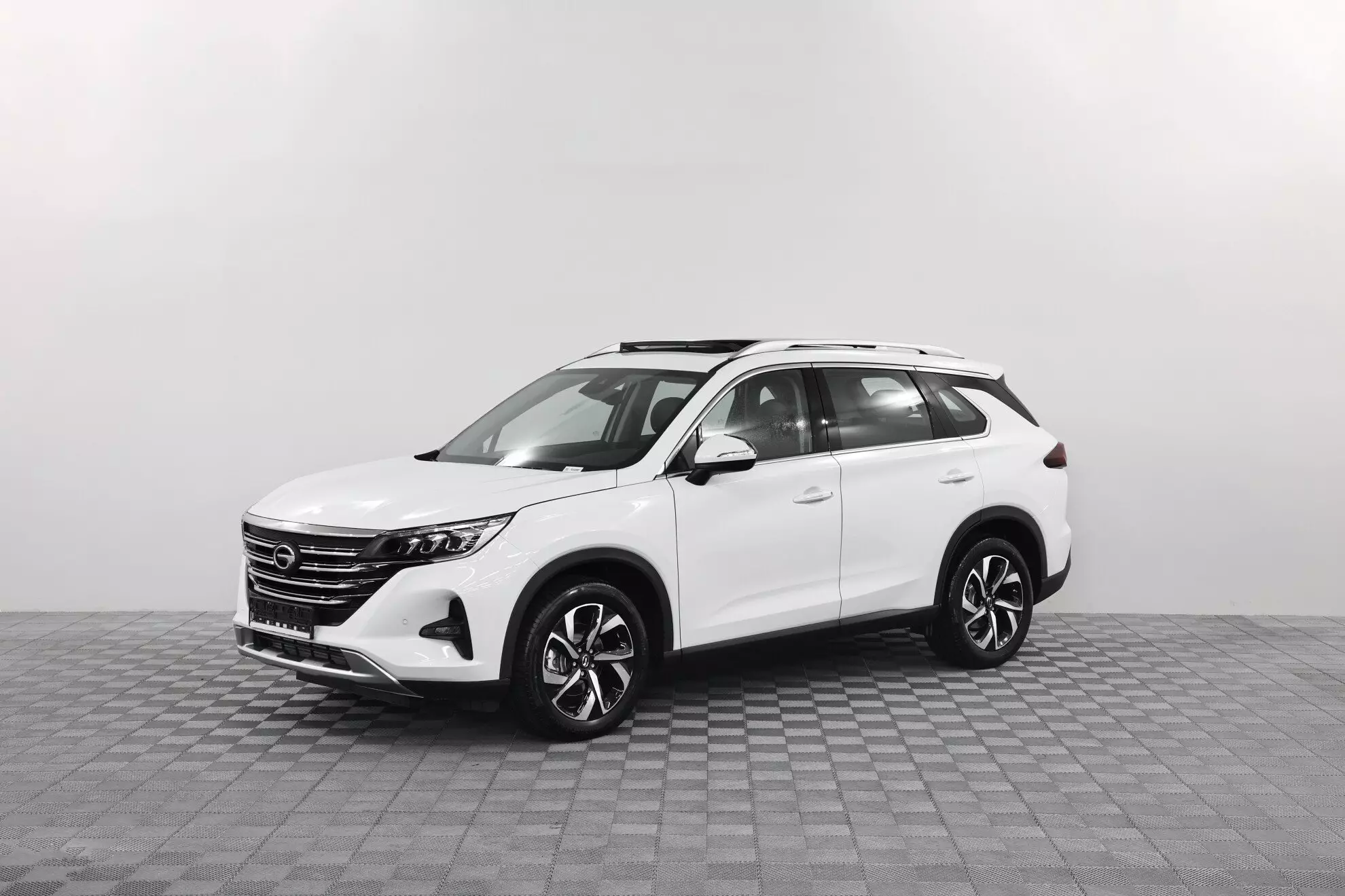 Автосалон: Gac GS5