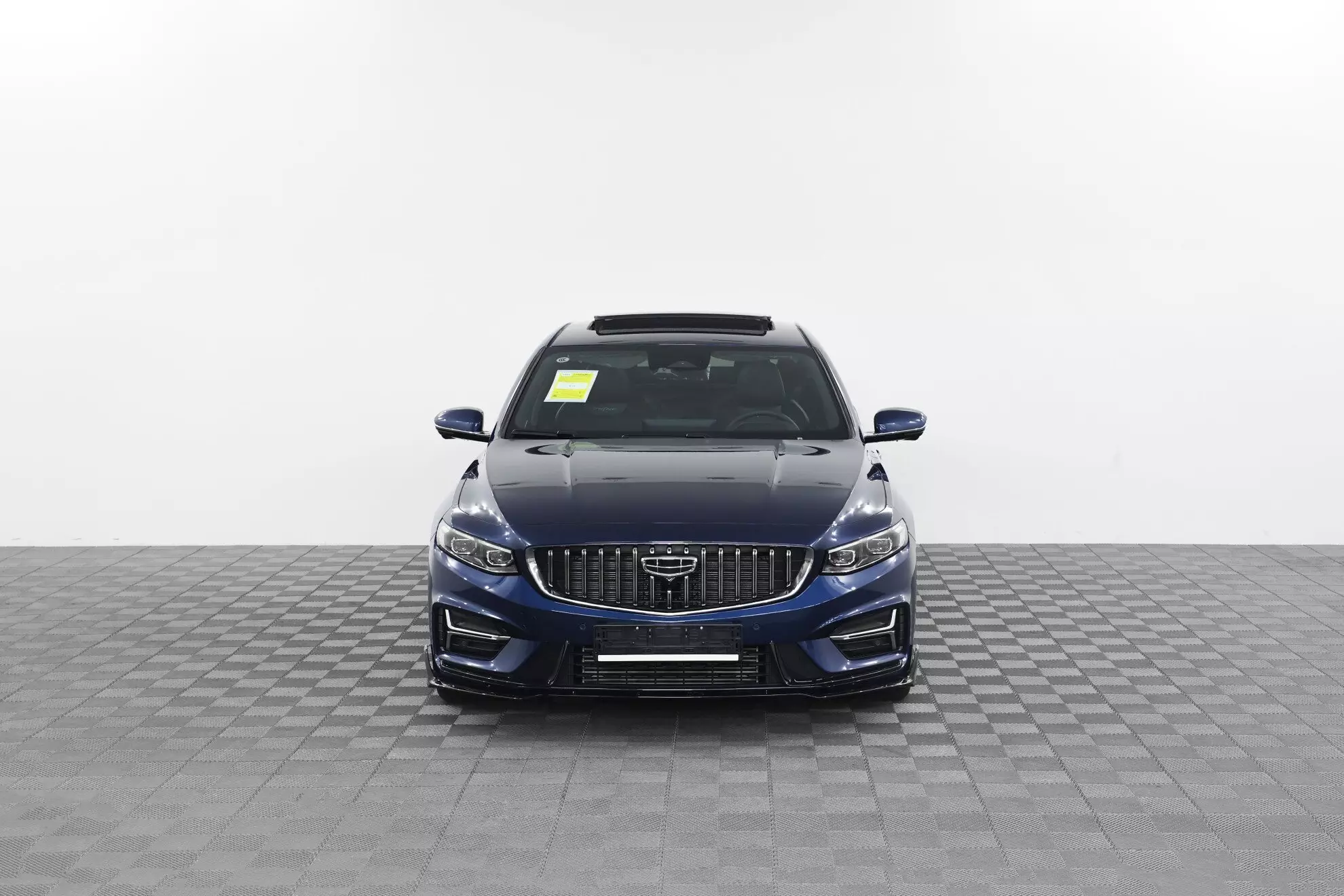 Автосалон: Geely Preface