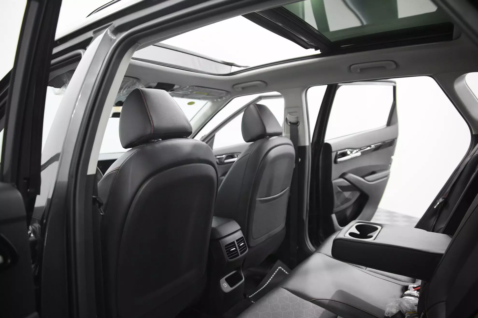 Автосалон: Kia New Seltos