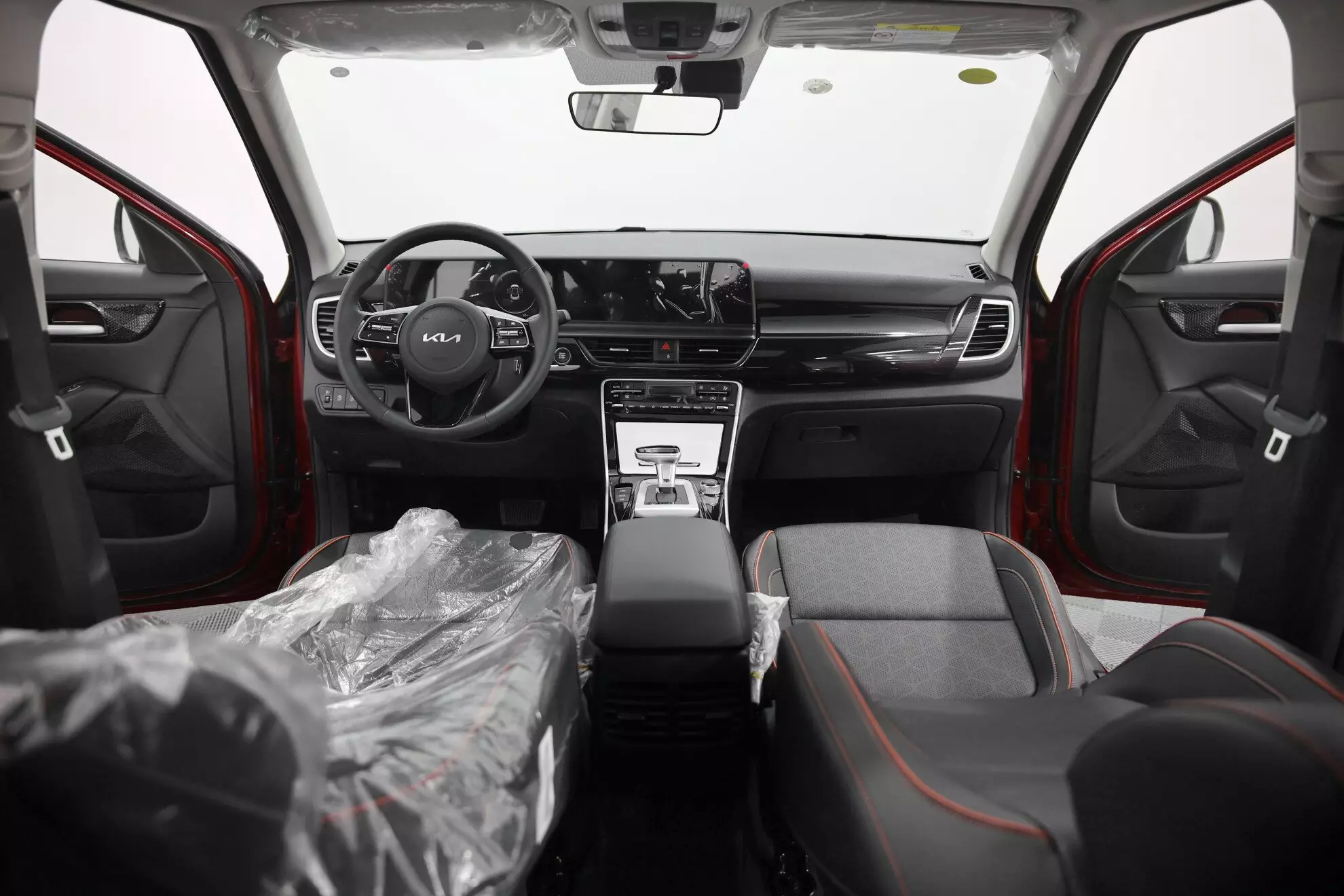 Автосалон: Kia New Seltos