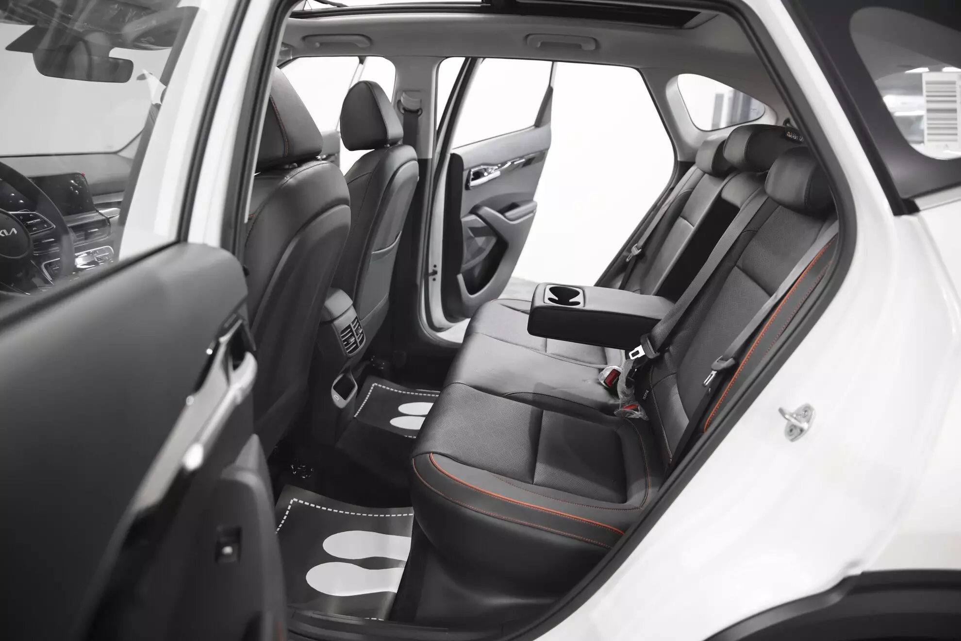 Автосалон: Kia New Seltos