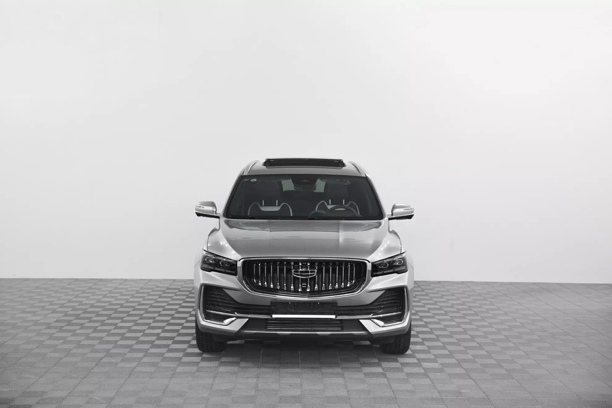 Автосалон: Geely Monjaro