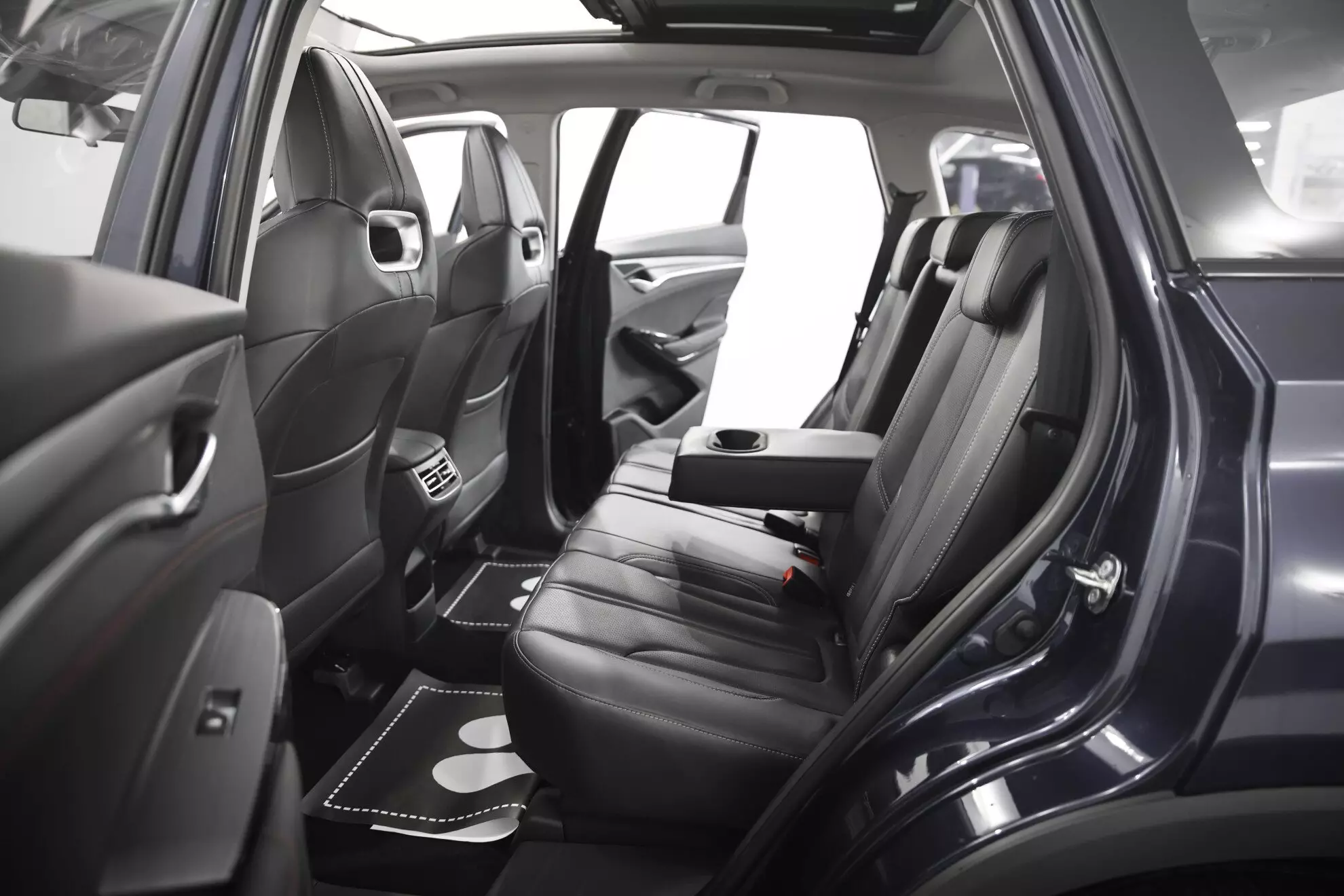 Автосалон: Changan CS75plus