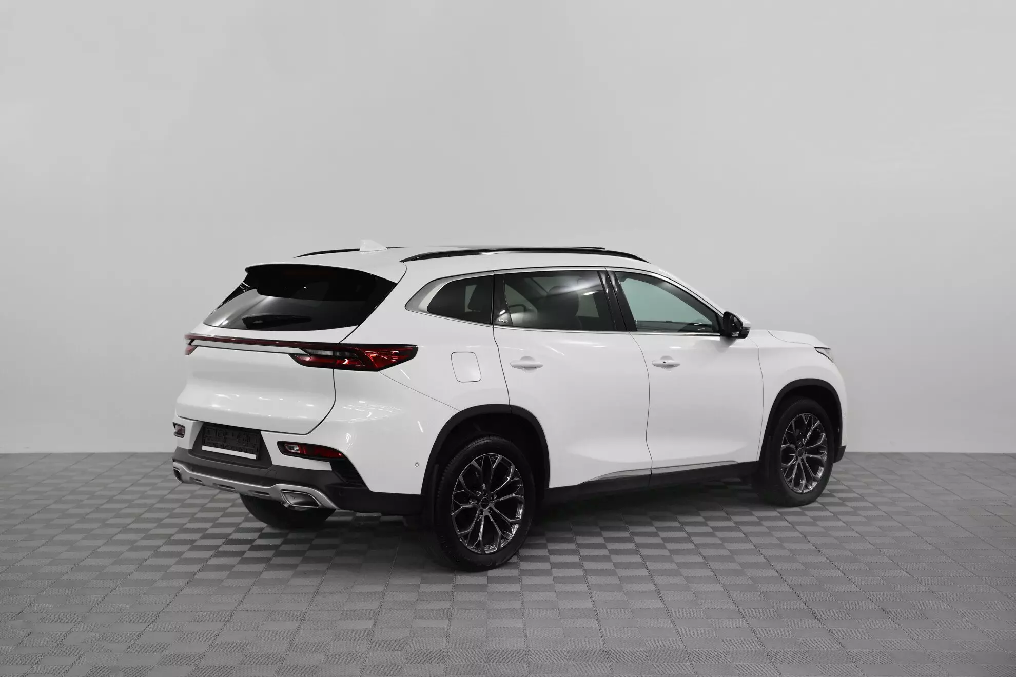 Автосалон: Exeed TXL