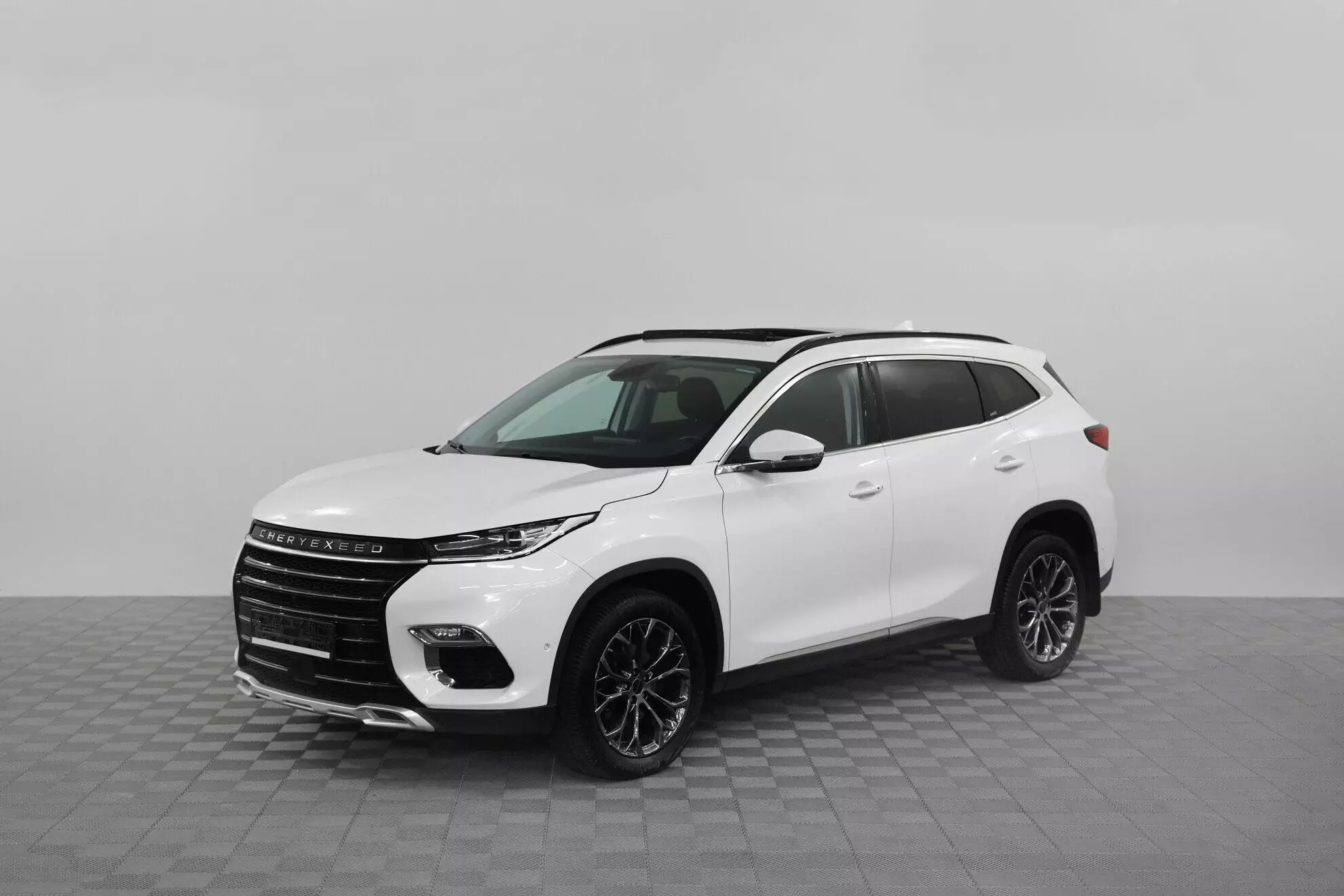 Автосалон: Exeed TXL