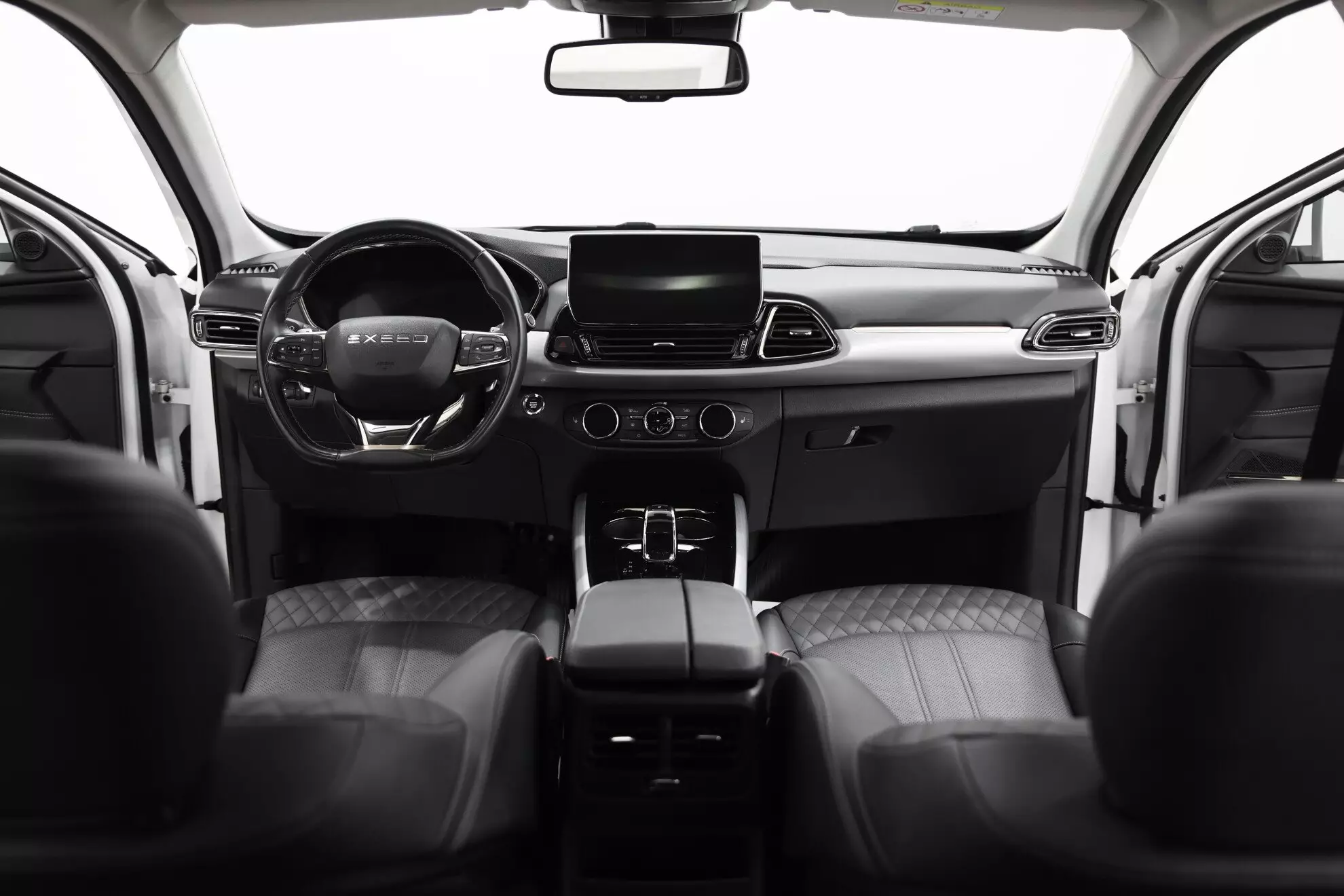 Автосалон: Exeed TXL