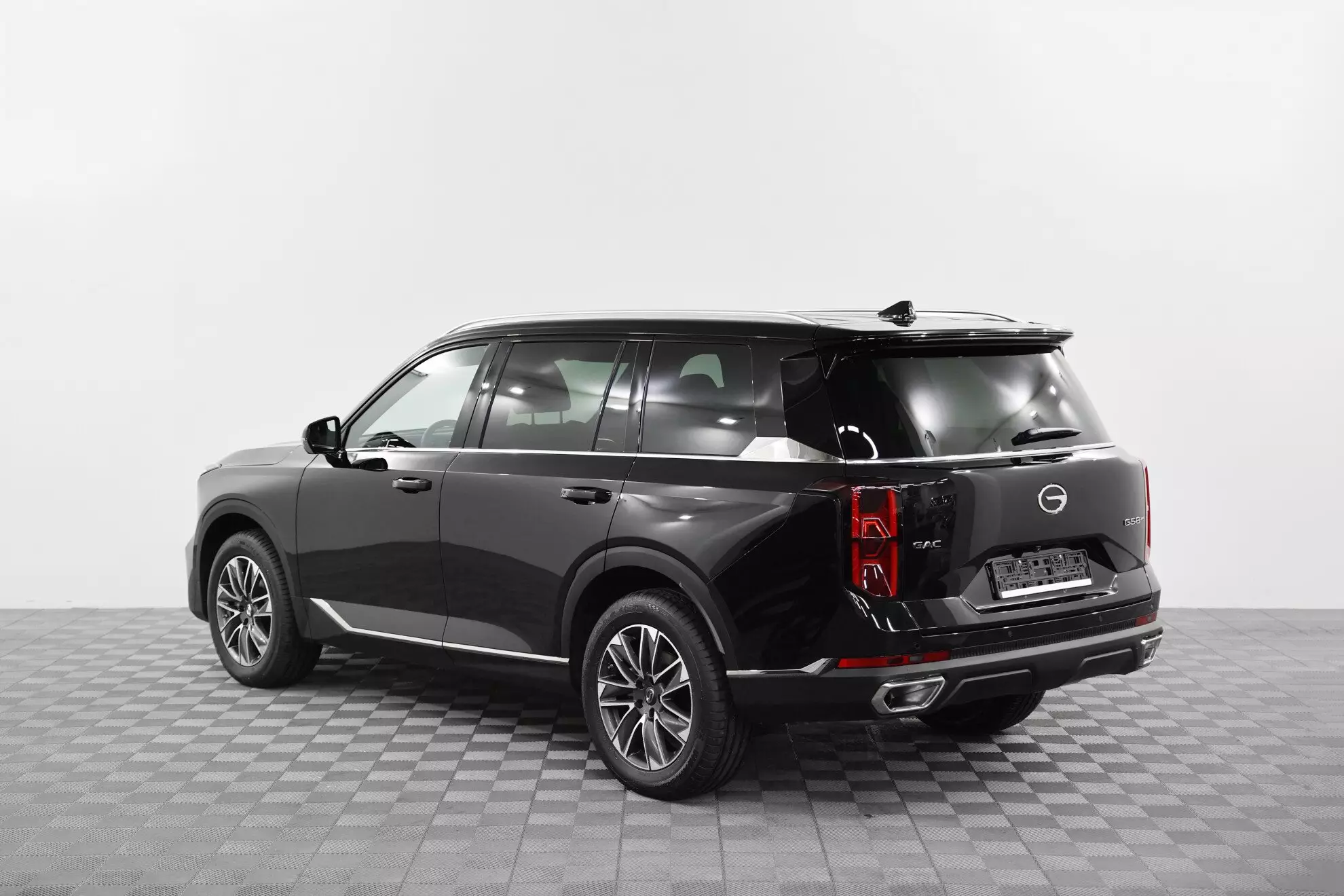 Автосалон: Gac GS8 New