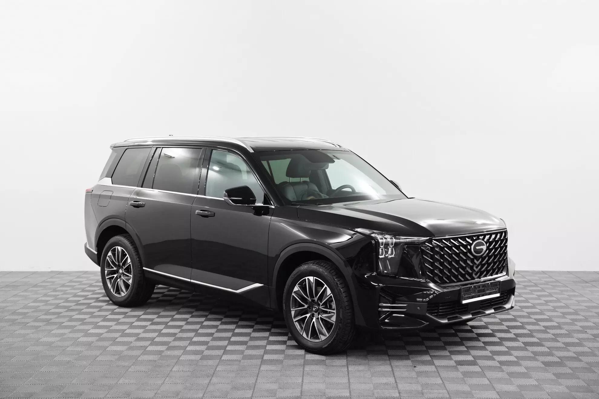 Автосалон: Gac GS8 New