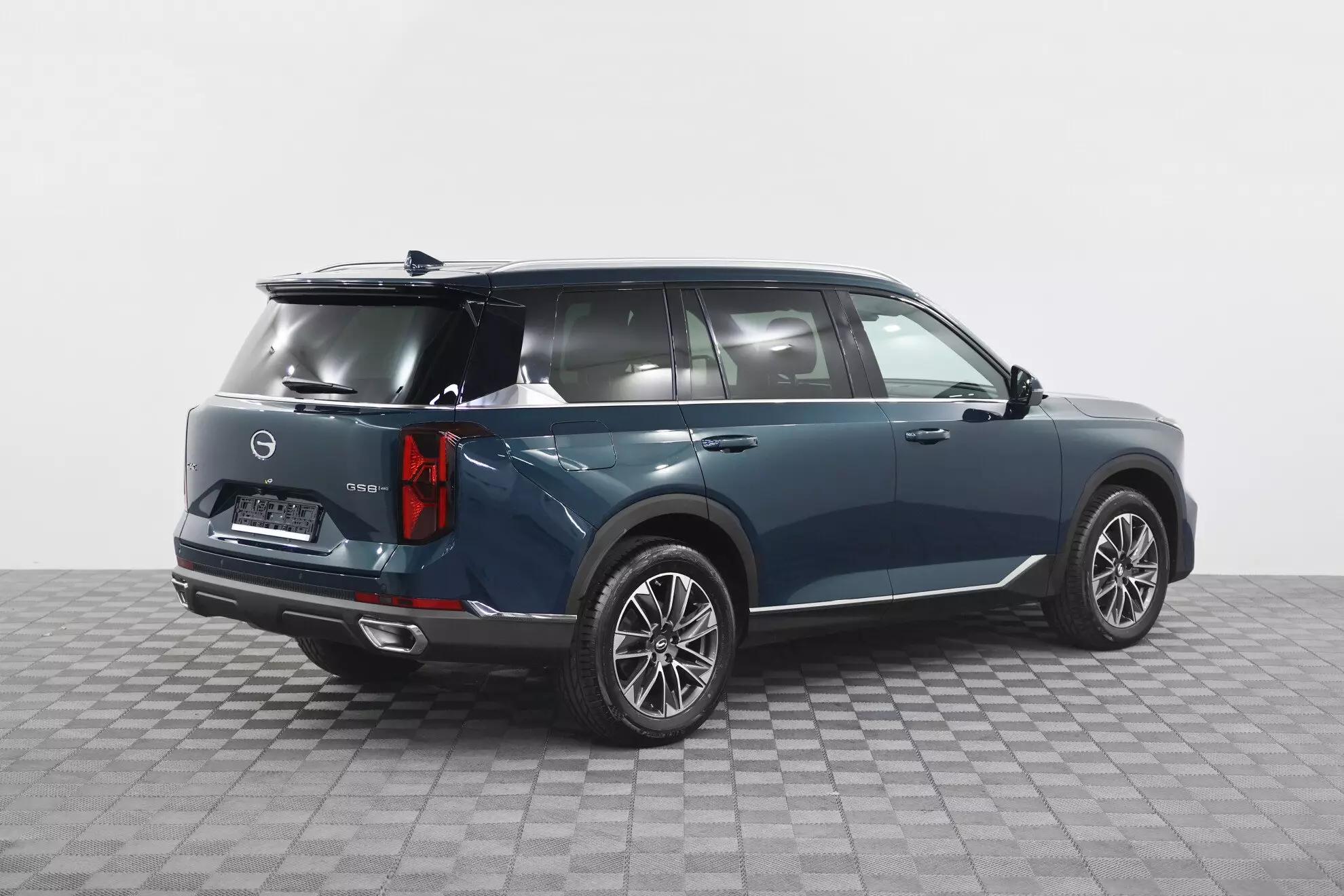 Автосалон: Gac GS8 New
