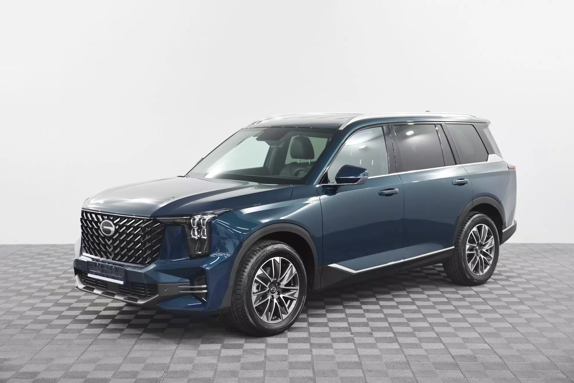 Автосалон: Gac GS8 New