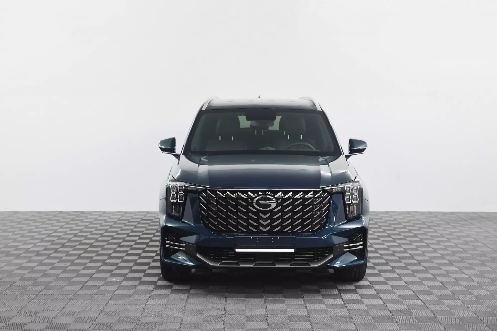 Автосалон: Gac GS8 New