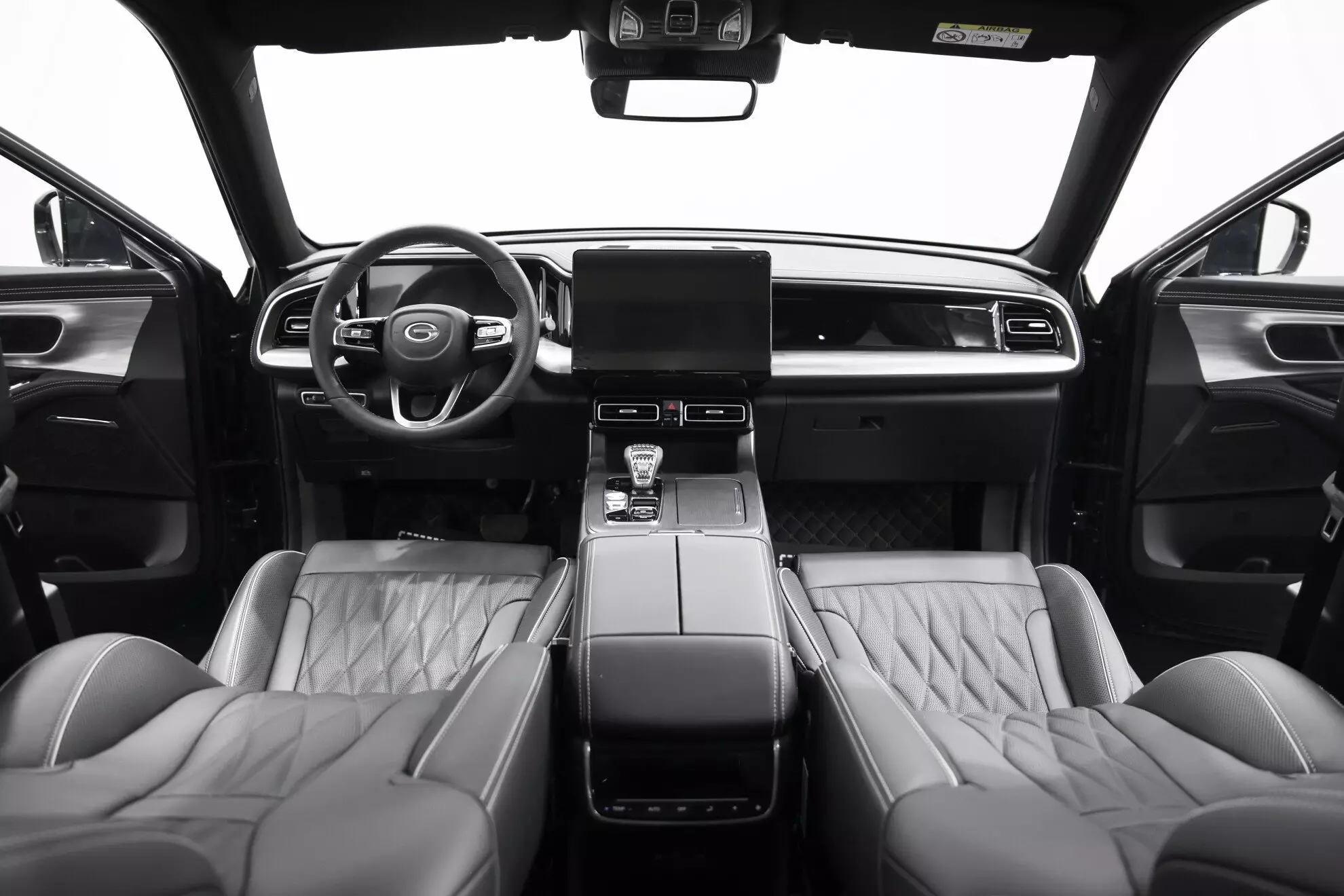 Автосалон: Gac GS8 New