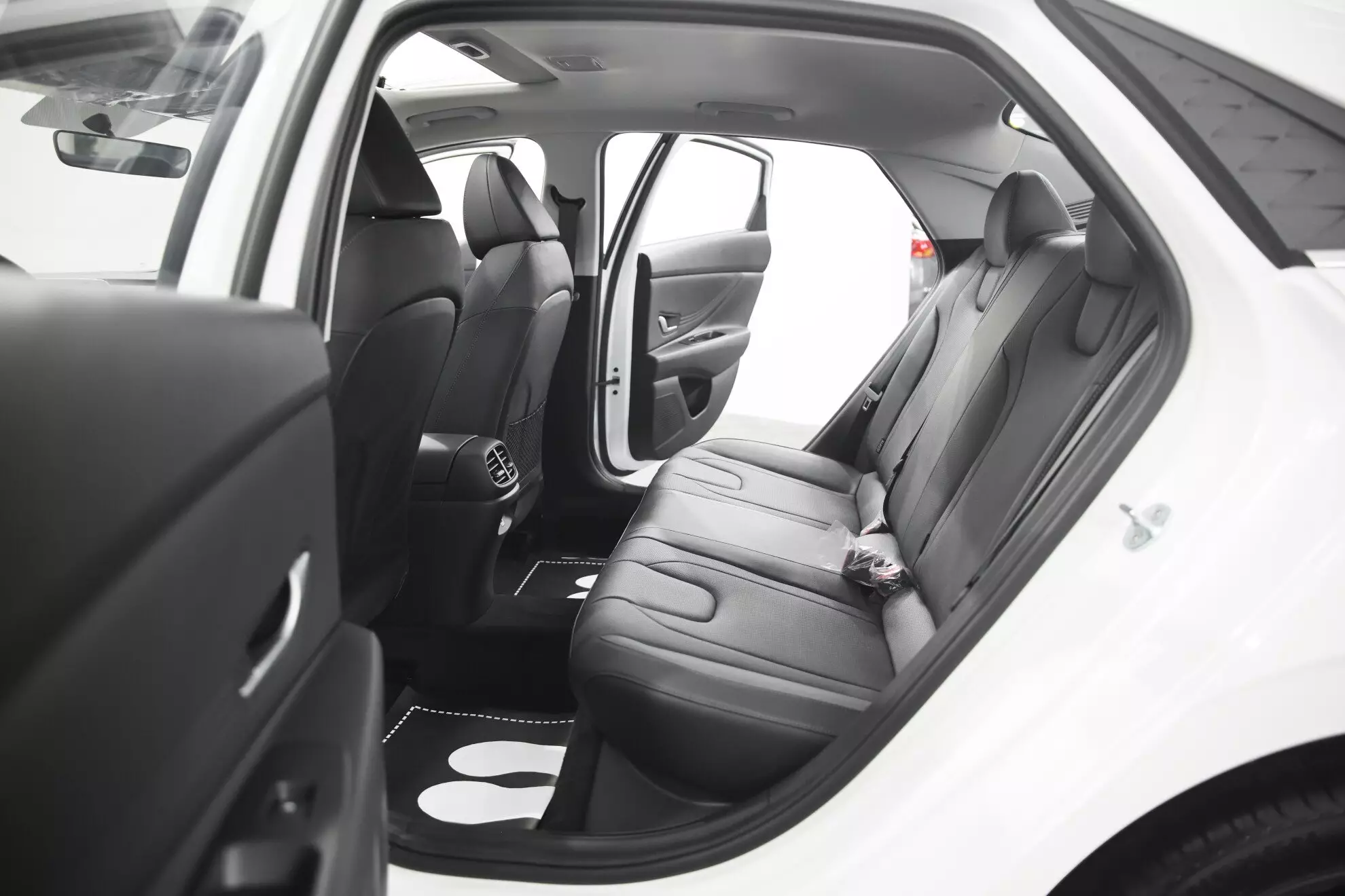 Автосалон: Hyundai Elantra New