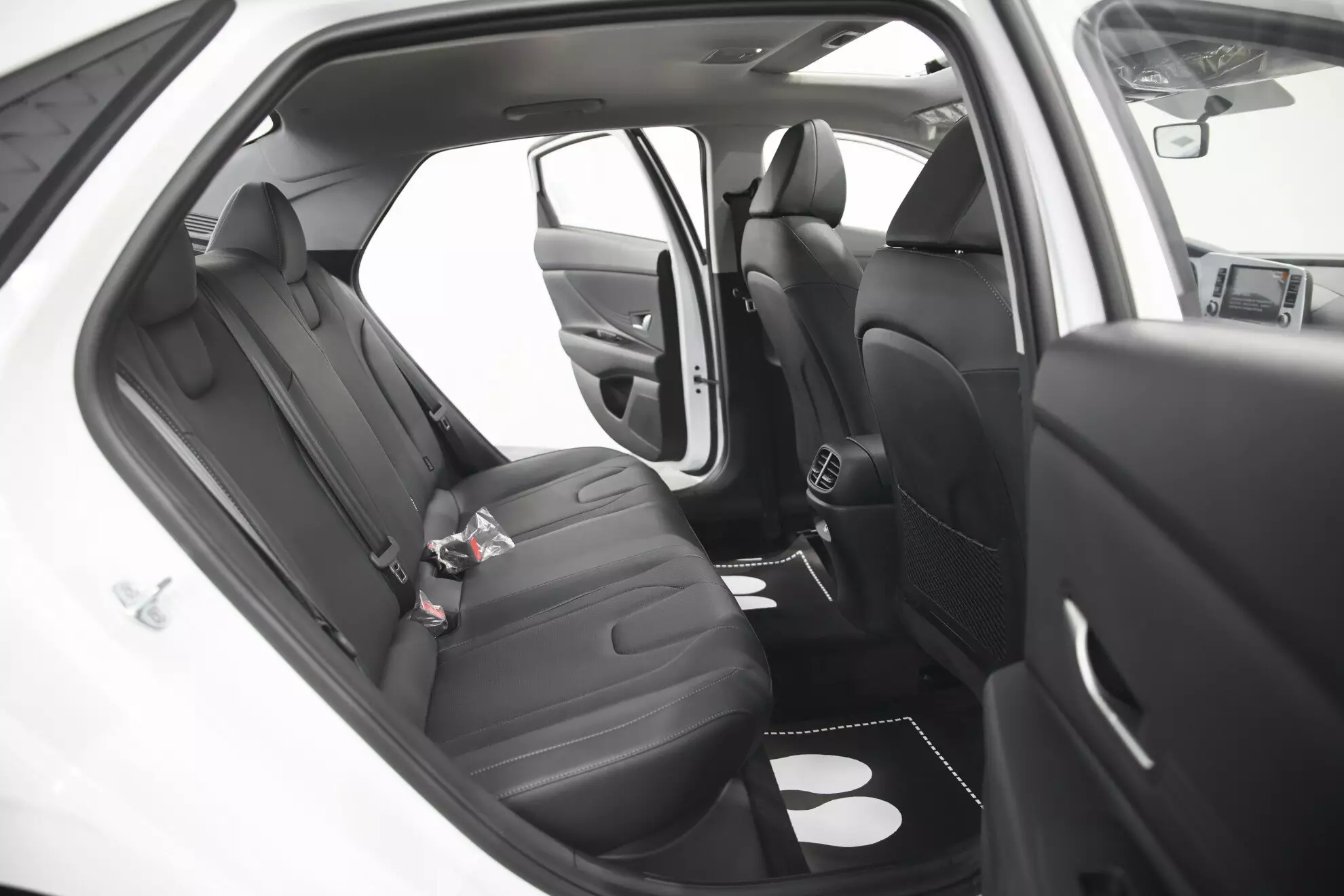 Автосалон: Hyundai Elantra New