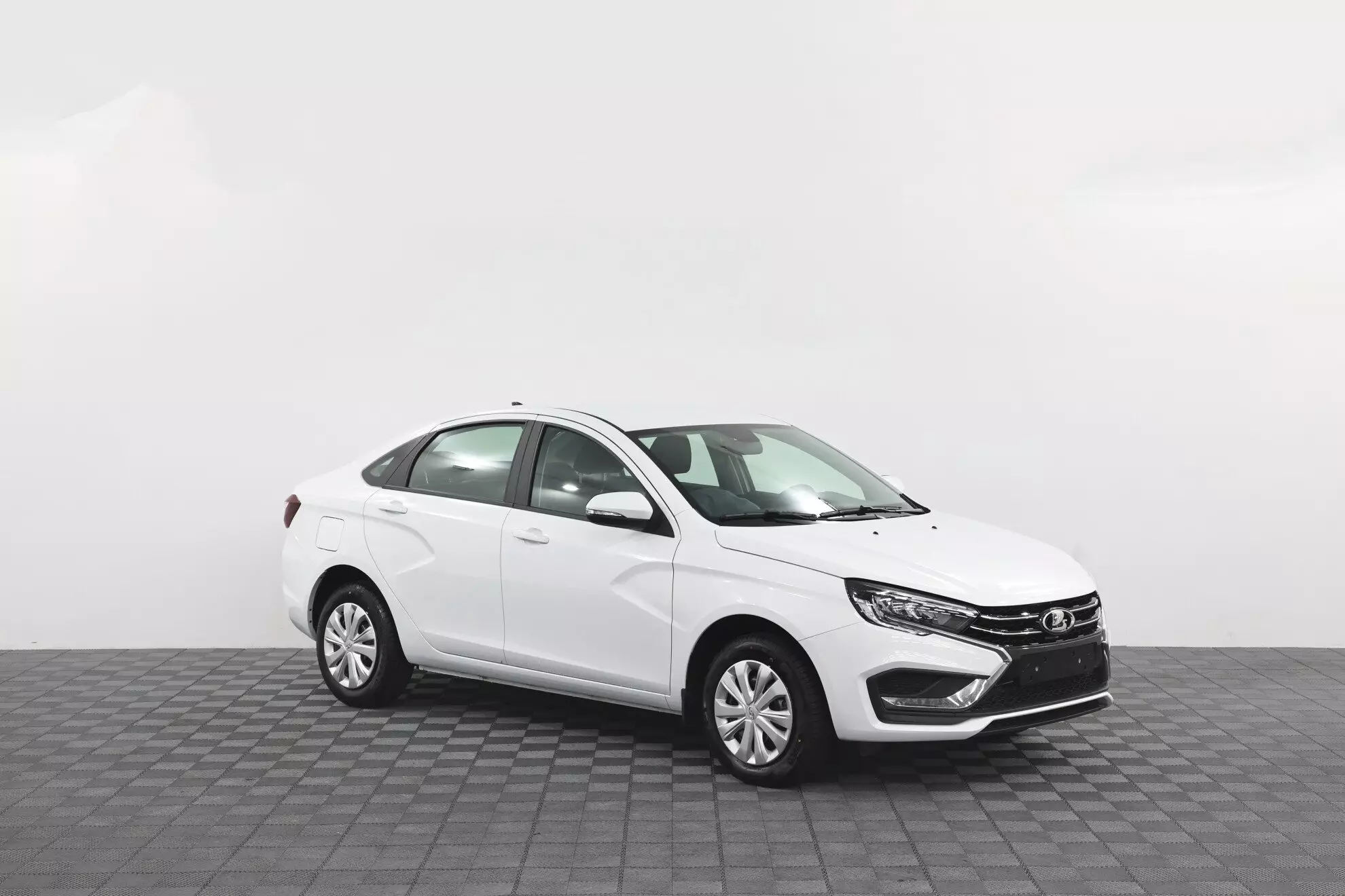 Автосалон: Lada Vesta New