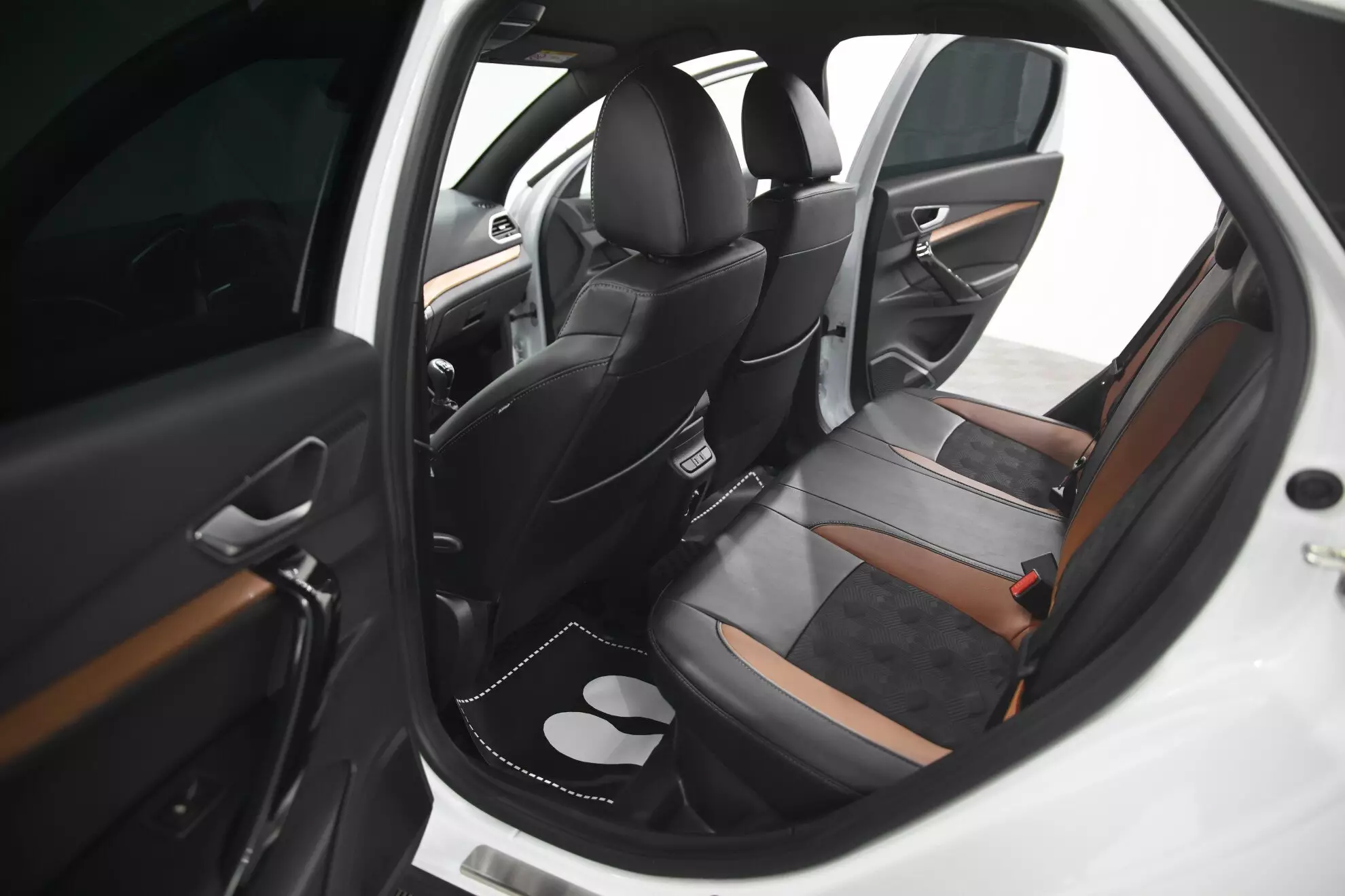 Автосалон: Lada Vesta Cross New