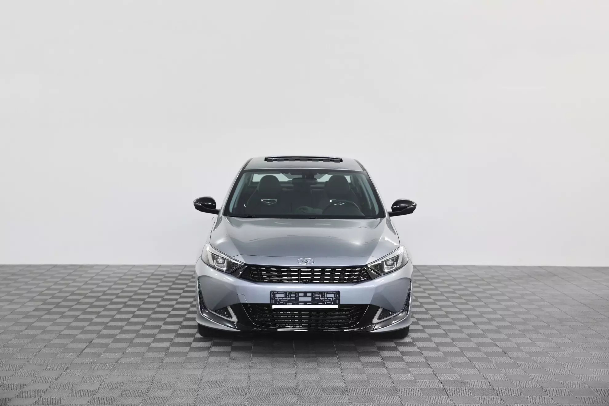 Автосалон: Kaiyi E5