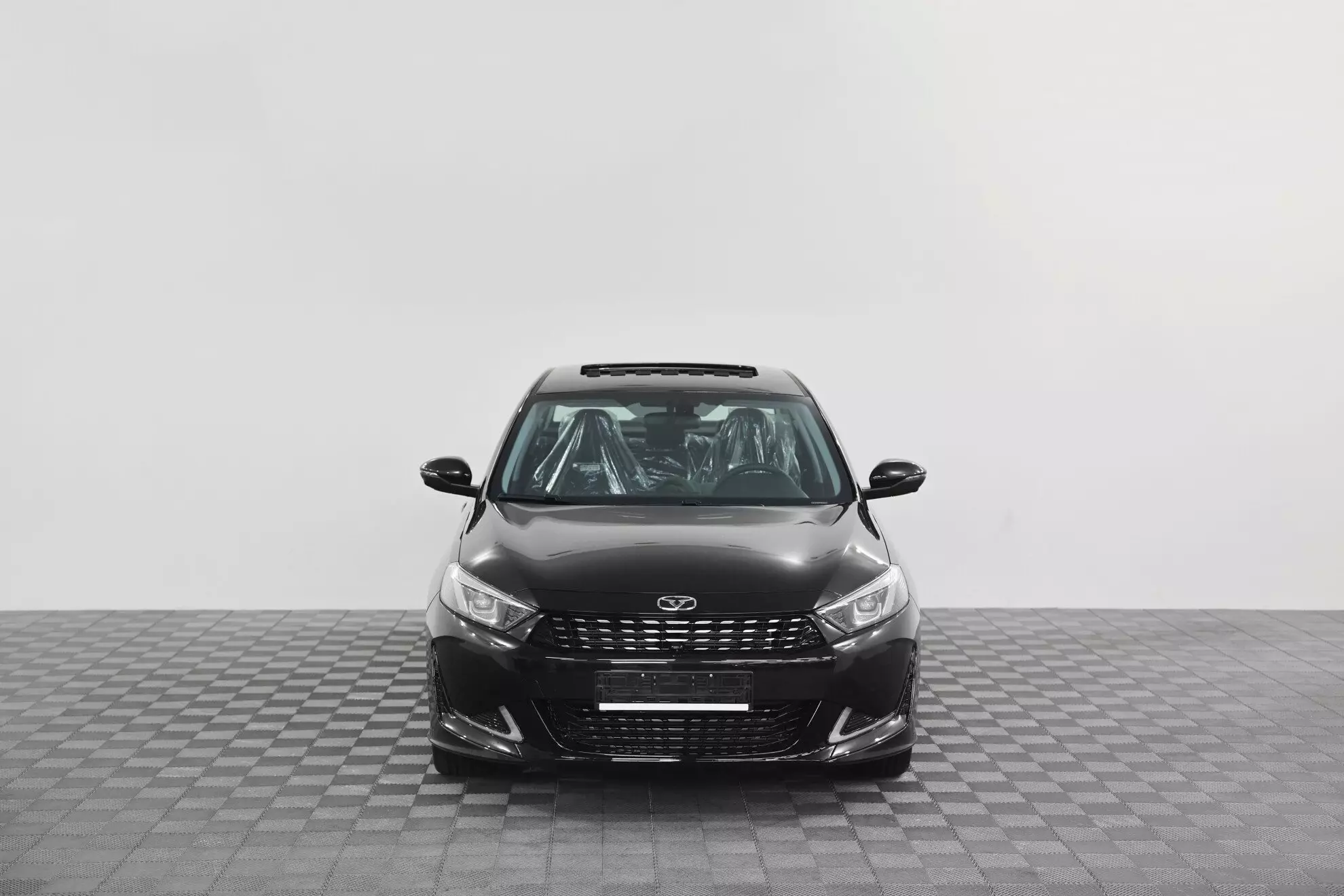 Автосалон: Kaiyi E5