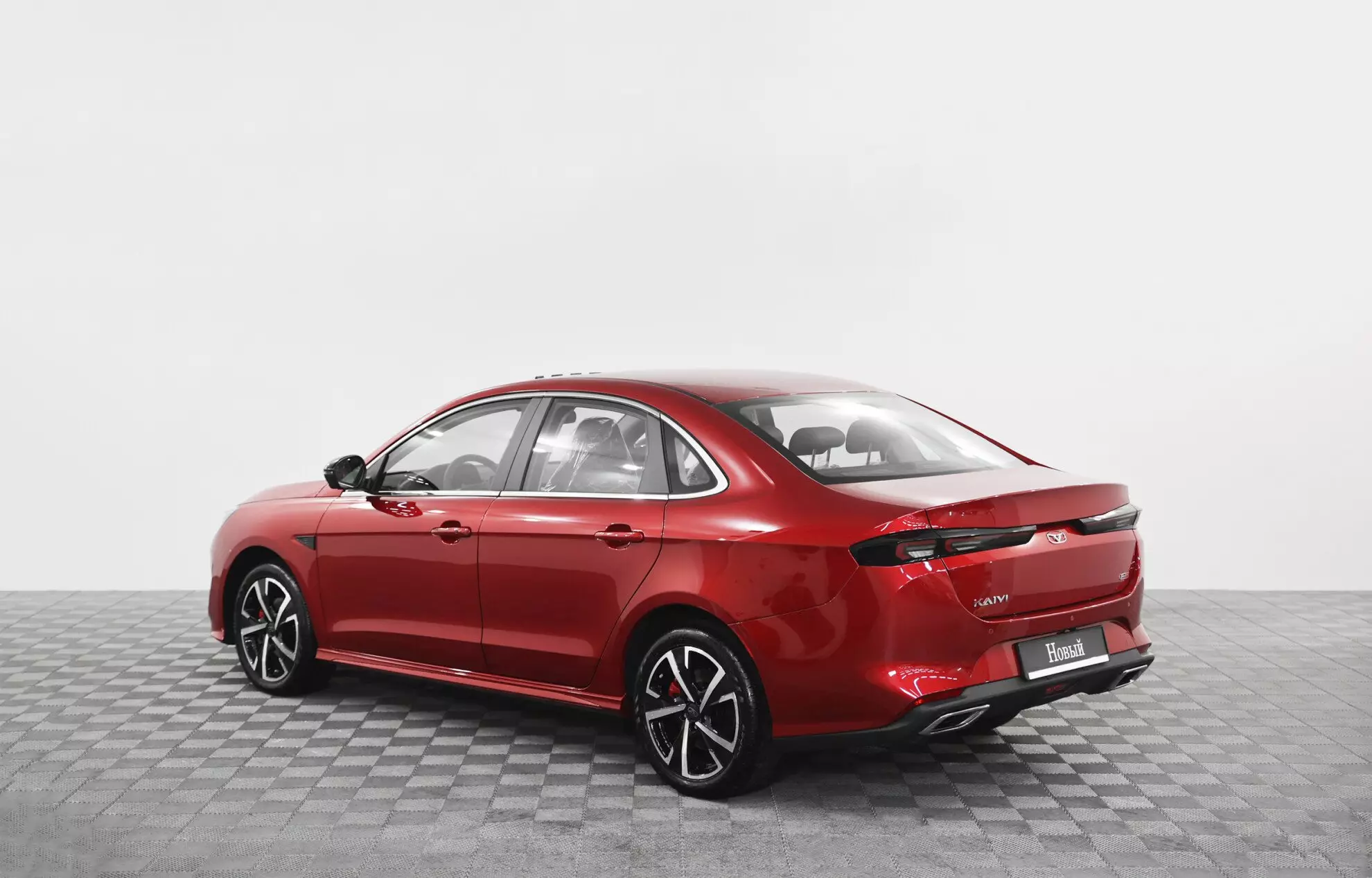 Автосалон: Kaiyi E5