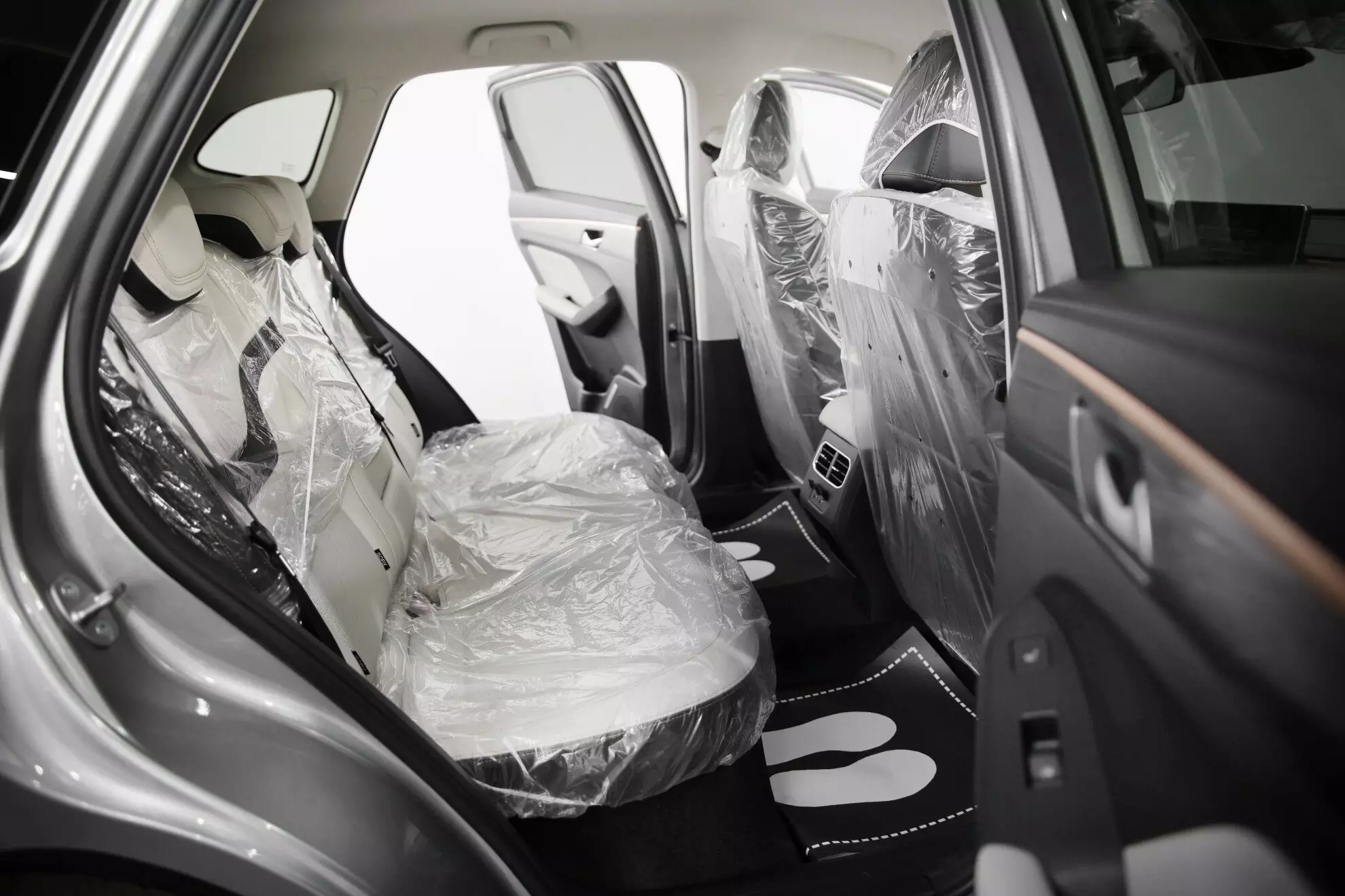 Автосалон: Haval New Jolion
