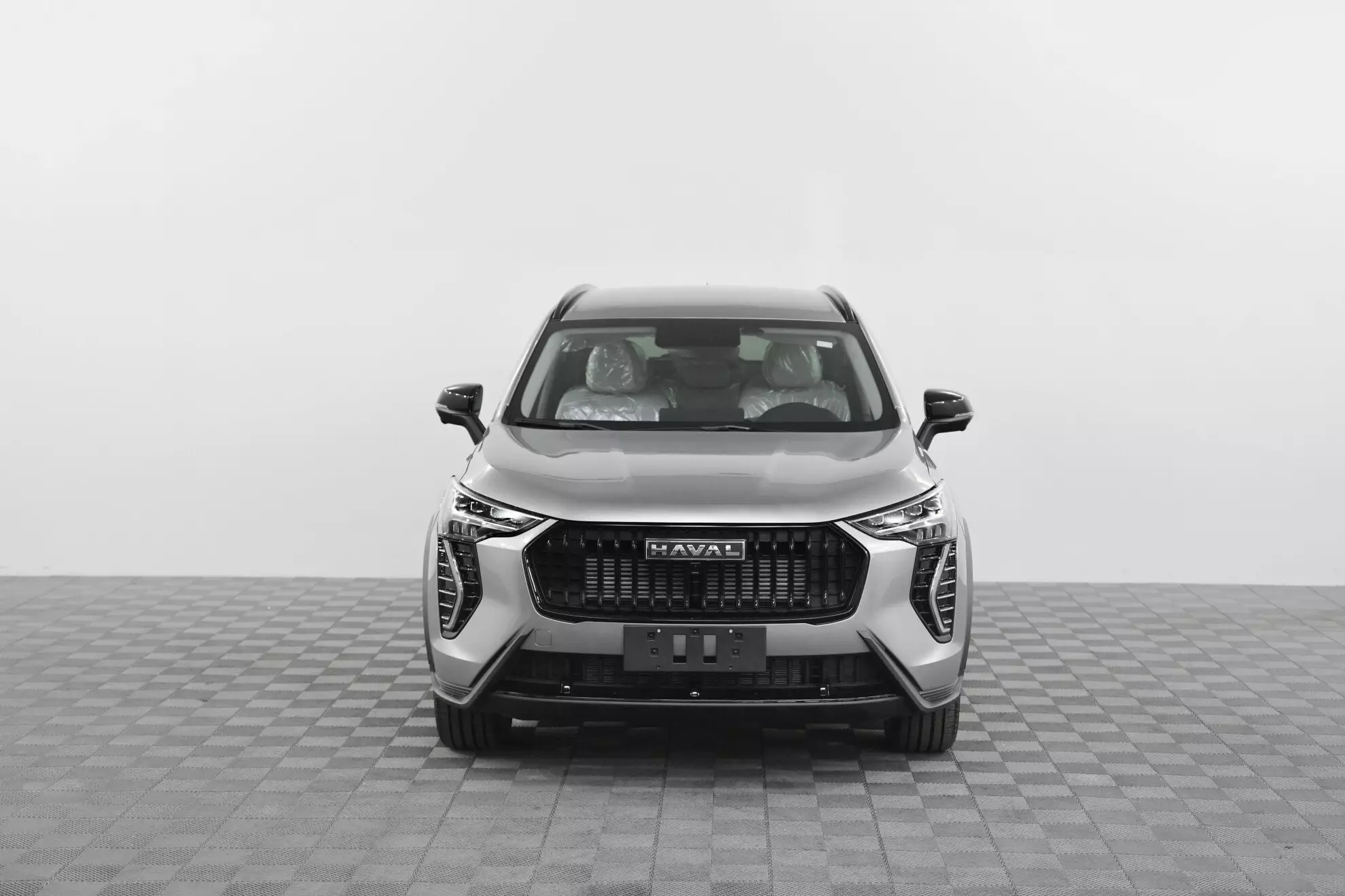 Автосалон: Haval New Jolion