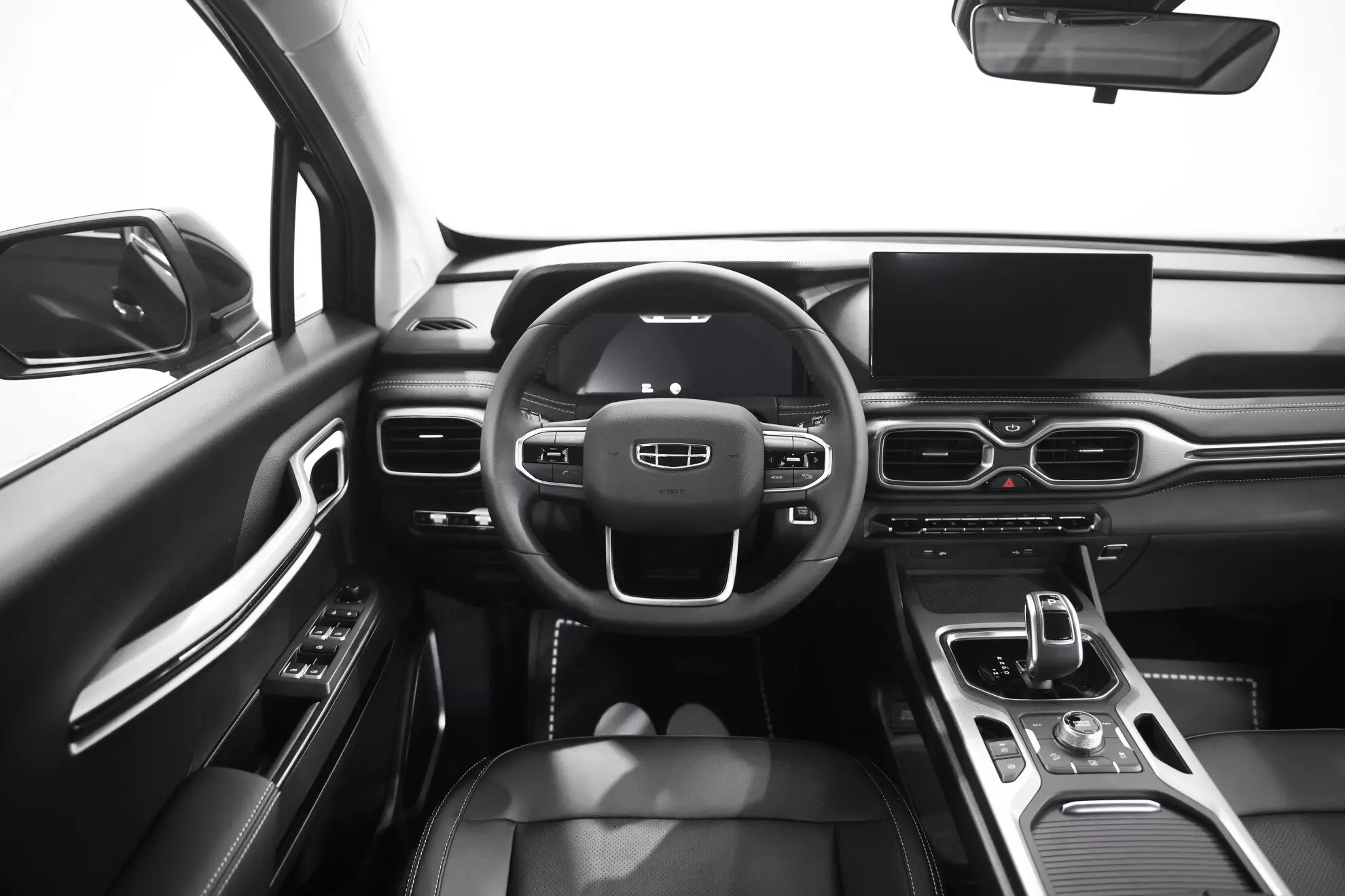 Автосалон: Geely Okavango