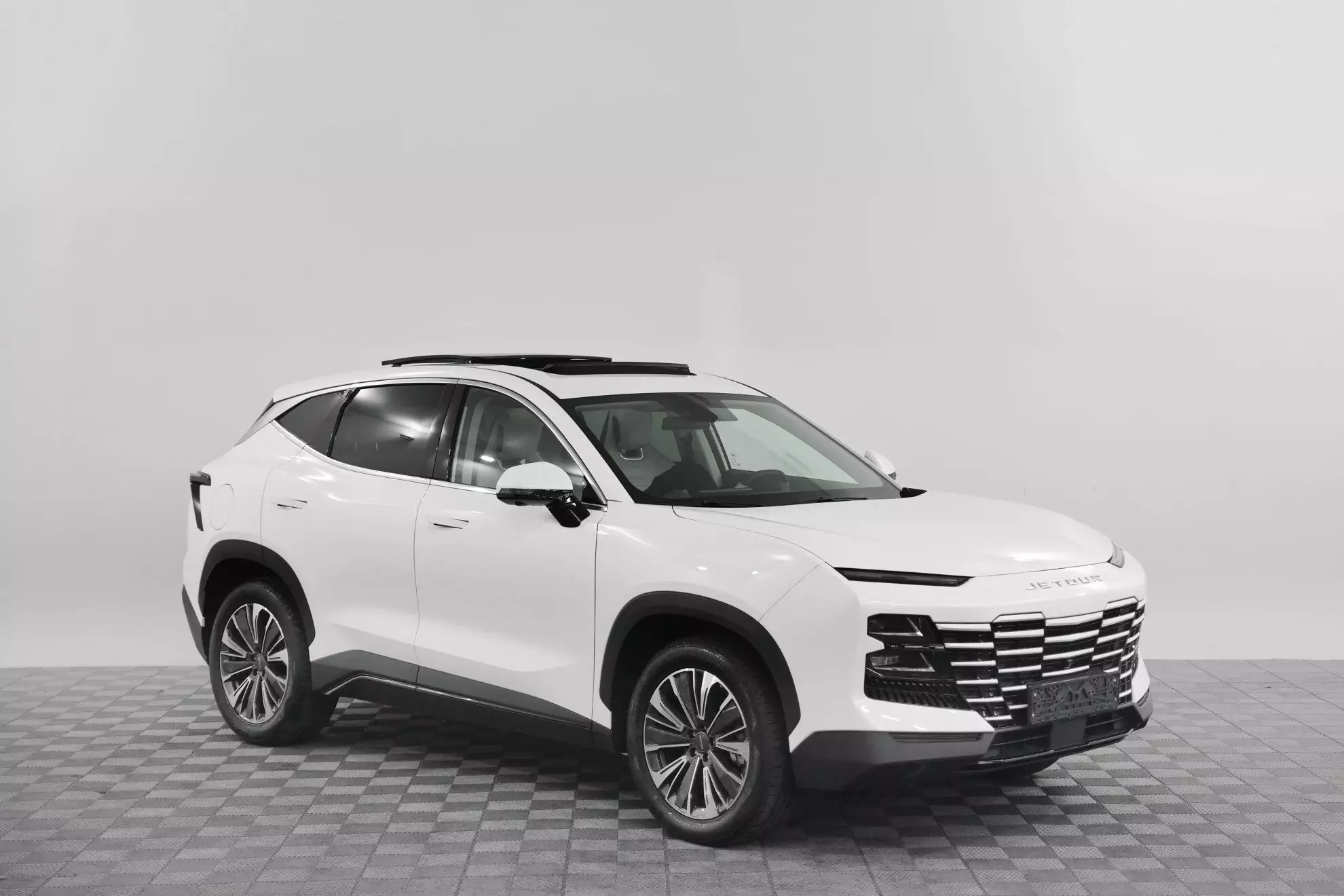 Автосалон: Jetour Dashing