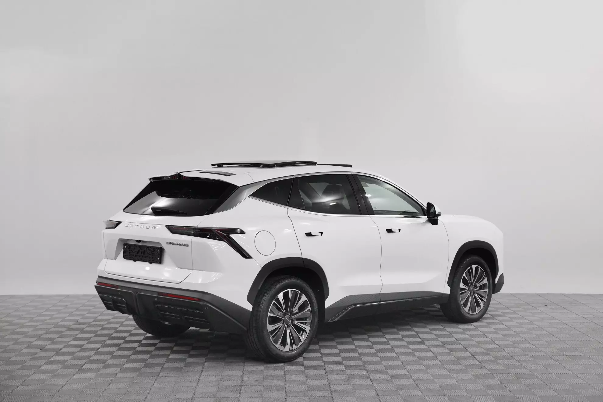 Автосалон: Jetour Dashing