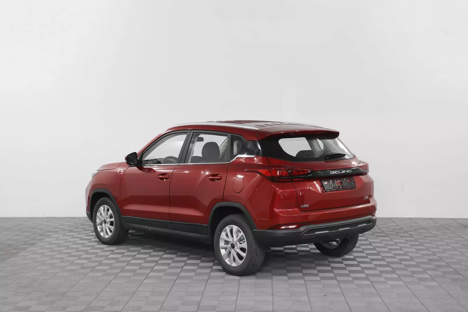 Автосалон: Baic X35