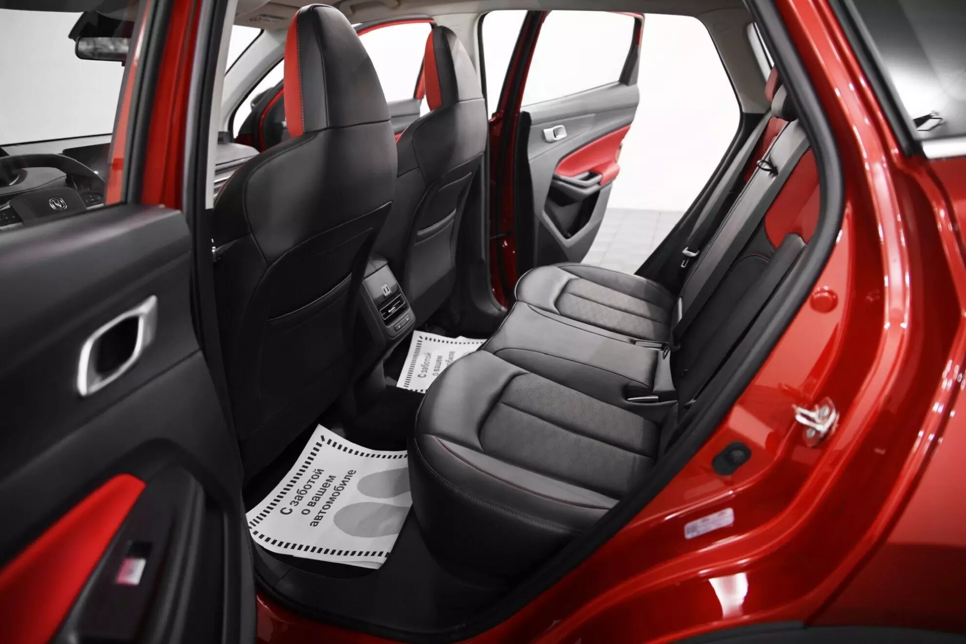 Автосалон: Changan CS55PLUS