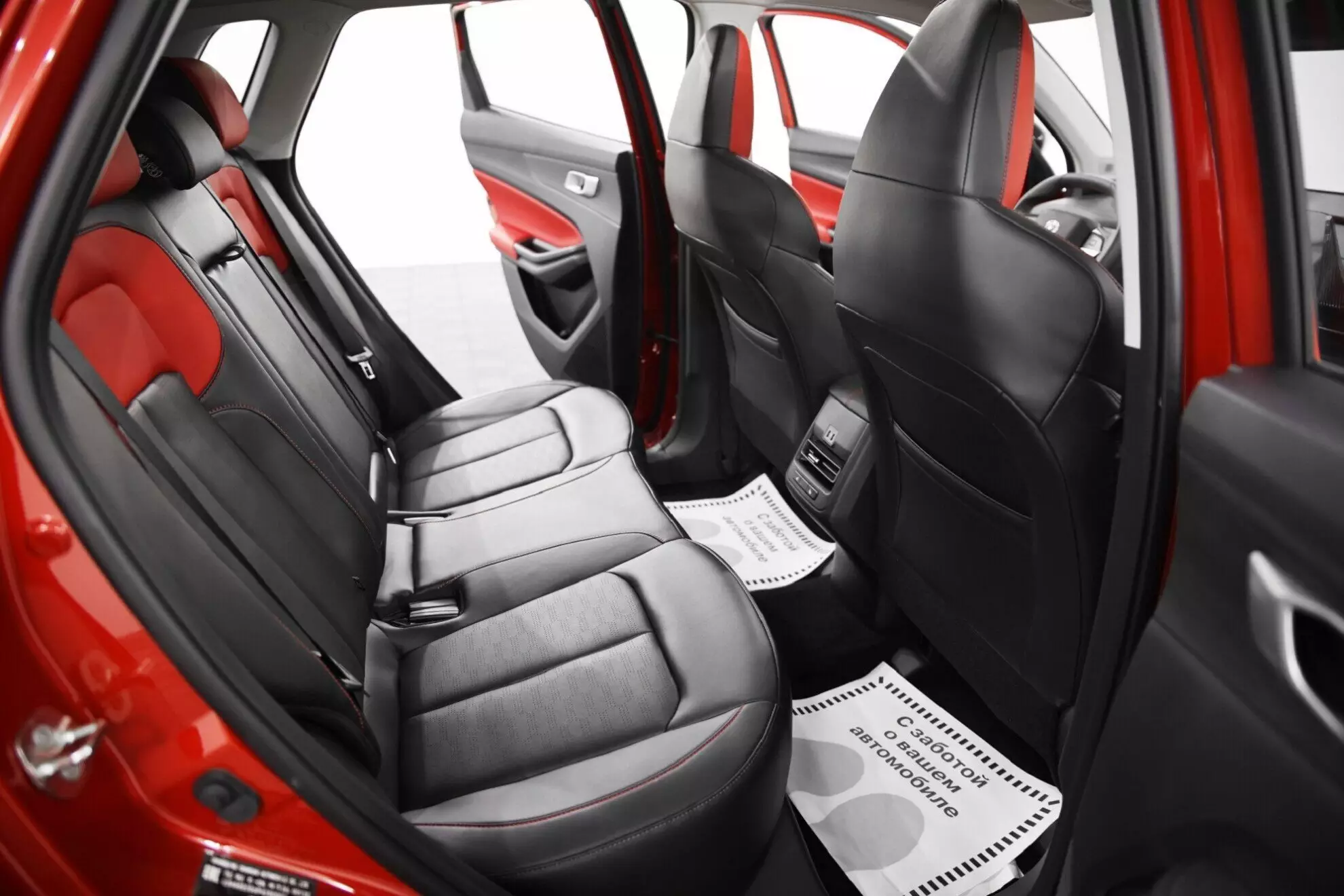 Автосалон: Changan CS55PLUS