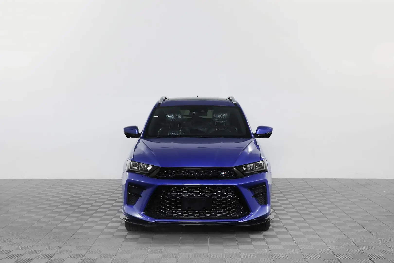 Автосалон: Swm G01F