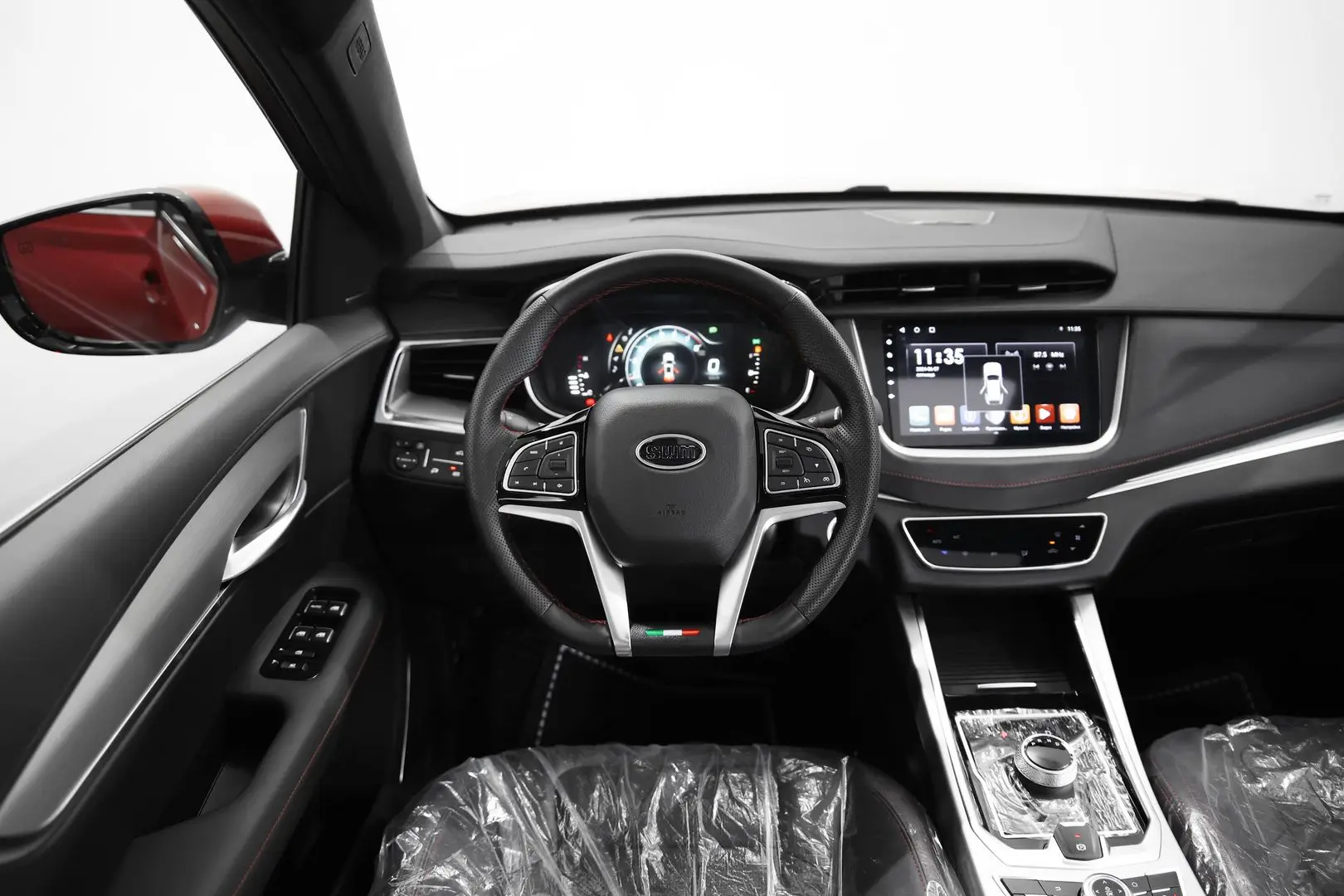 Автосалон: Swm G01F