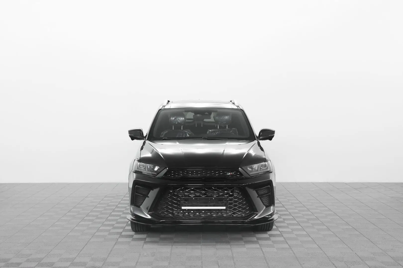 Автосалон: Swm G01F