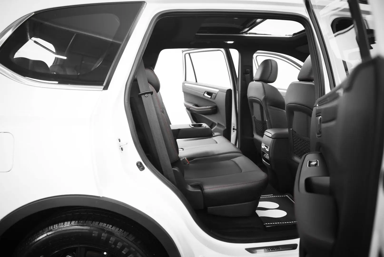 Автосалон: Swm G05 Pro